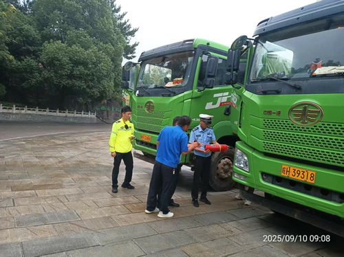 多部門聯(lián)合出擊 精準幫扶筑牢建筑垃圾運輸安全防線